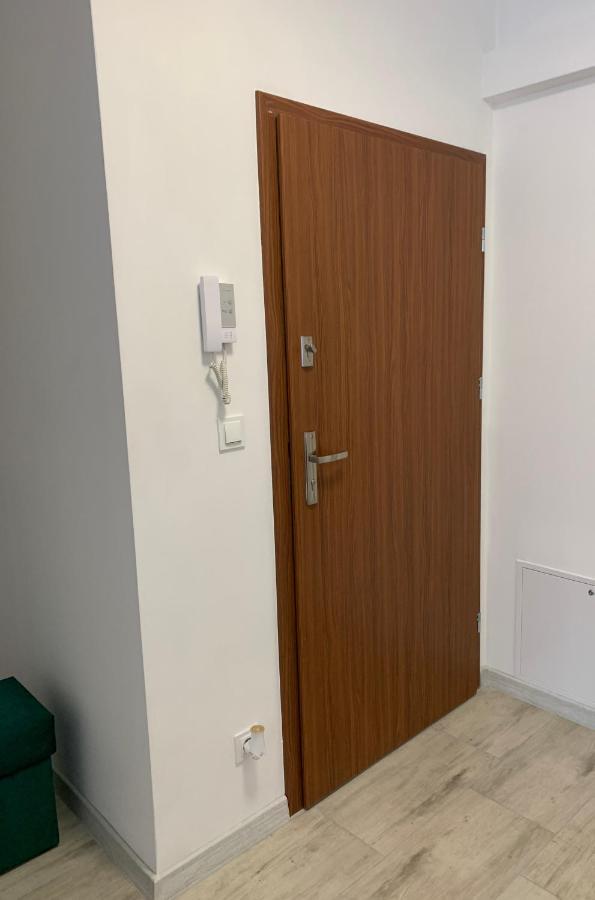 Przy Zlotych Piaskach 1 Slawa